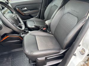 Dacia Duster Extreme TCE 110kW (150CV) 4X2 EDC  - Foto 13