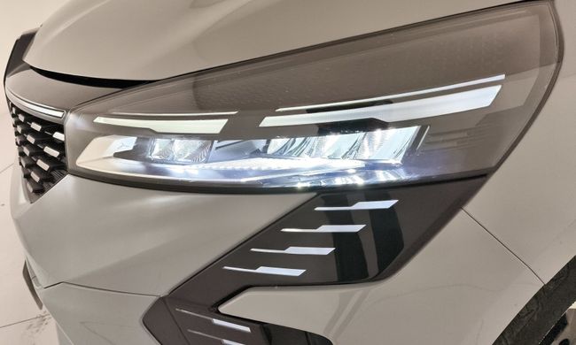 Renault Clio techno Eco-G 100cv (74kW)  - Foto 8