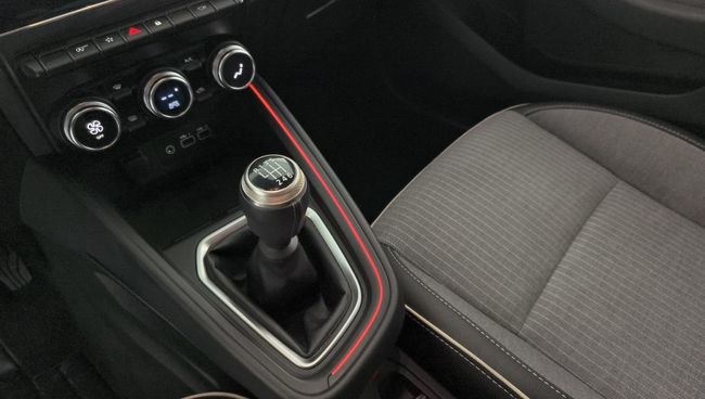 Renault Clio techno Eco-G 100cv (74kW)  - Foto 25