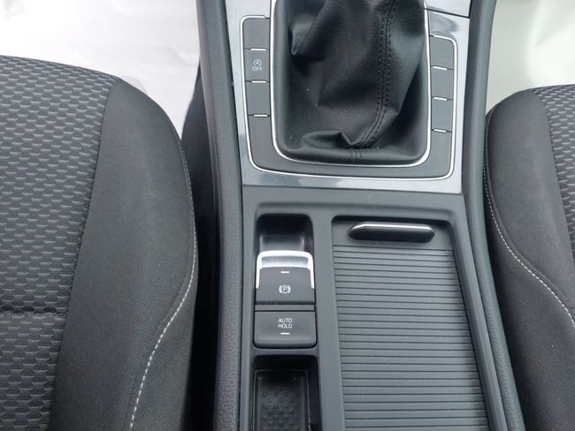 Volkswagen Golf Vii 1.0 Tsi Advance 81kw  - Foto 22