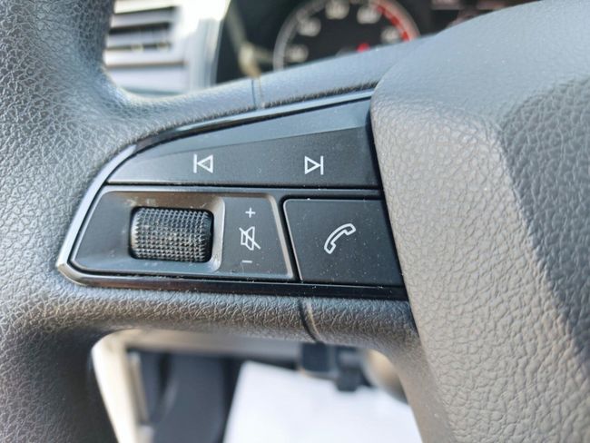 Seat Ibiza 1.0 55kW (75CV) Reference  - Foto 22