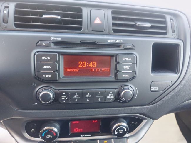 Kia Rio 1.4 CVVT 109cv Drive Eco Dynamics  - Foto 19