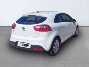 Kia Rio 1.4 CVVT 109cv Drive Eco Dynamics  - Foto 7