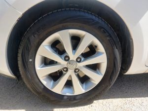 Kia Rio 1.4 CVVT 109cv Drive Eco Dynamics  - Foto 11