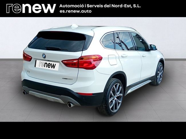 BMW X1 sDrive20iA  - Foto 6