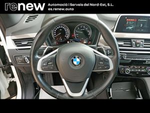 BMW X1 sDrive20iA  - Foto 16