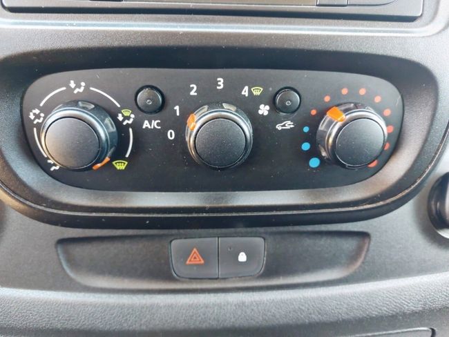 Renault Trafic Combi Diesel Passenger 9 1.6dci 115  - Foto 19