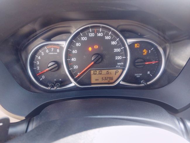 Toyota Yaris 1.3 Active Multidrive  - Foto 17