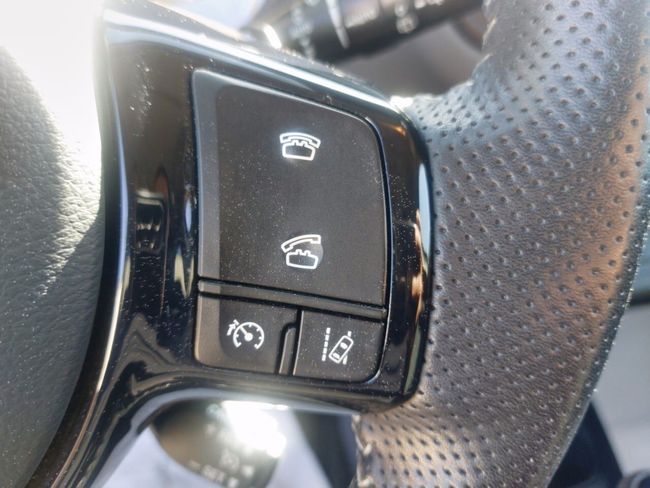 Toyota Yaris 1.3 Active Multidrive  - Foto 23