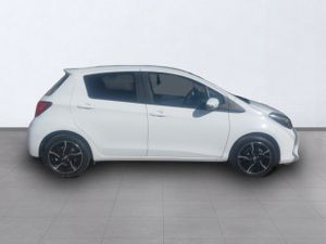 Toyota Yaris 1.3 Active Multidrive  - Foto 5