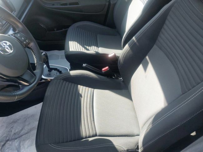 Toyota Yaris 1.3 Active Multidrive  - Foto 13