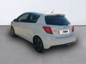 Toyota Yaris 1.3 Active Multidrive  - Foto 8