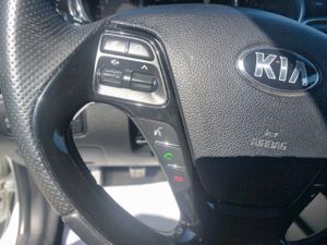 Kia Ceed 1.6 CRDi VGT x-Tech16 Eco-Dynamics  - Foto 21