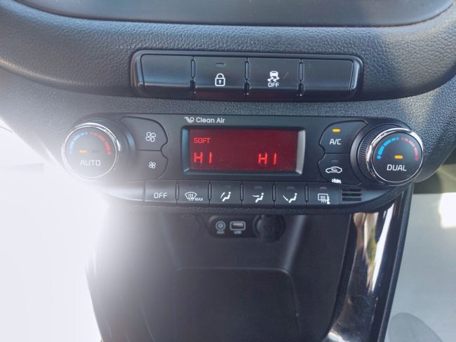 Kia Ceed 1.6 CRDi VGT x-Tech16 Eco-Dynamics  - Foto 19