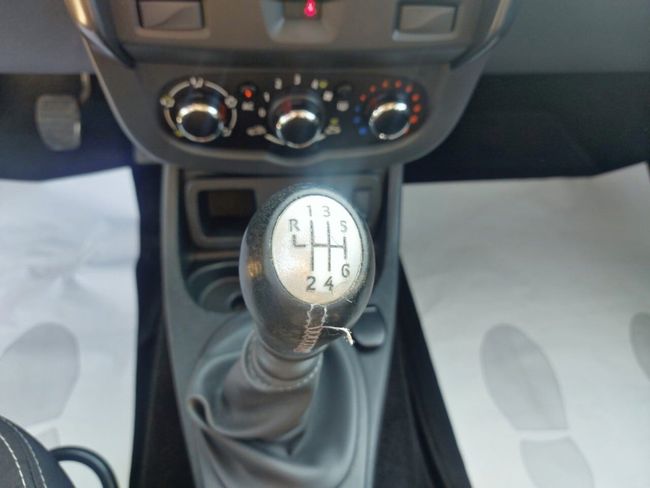 Dacia Duster Diesel 1.5dci Laureate 4x2 110  - Foto 19