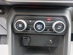 Dacia Jogger Hibrido Hybrid Expression 103kw 7pl.  - Foto 19
