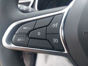 Renault Clio Hibrido E-tech Intens 103kw  - Foto 22