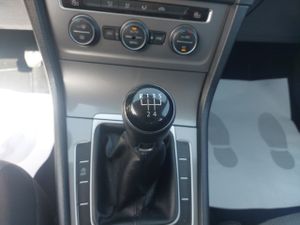 Volkswagen Golf Vii Diesel 1.6tdi Cr Bmt Business 110  - Foto 17