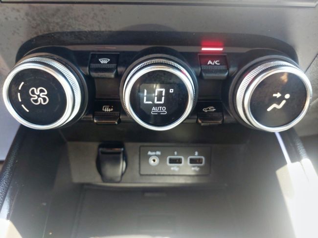 Renault Clio Hibrido E-tech Zen 103kw  - Foto 18