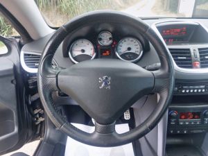 Peugeot 207 Cc Diesel 1.6hdi Fap Sport 110  - Foto 16