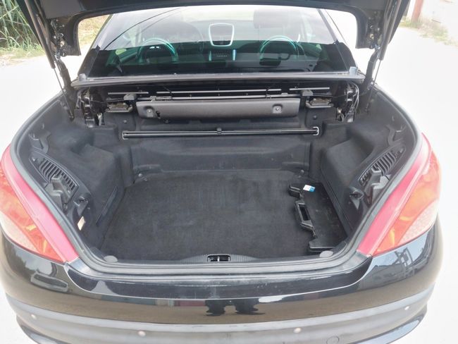 Peugeot 207 Cc Diesel 1.6hdi Fap Sport 110  - Foto 10