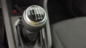 Renault Clio Tce Equilibre 67kw  - Foto 24