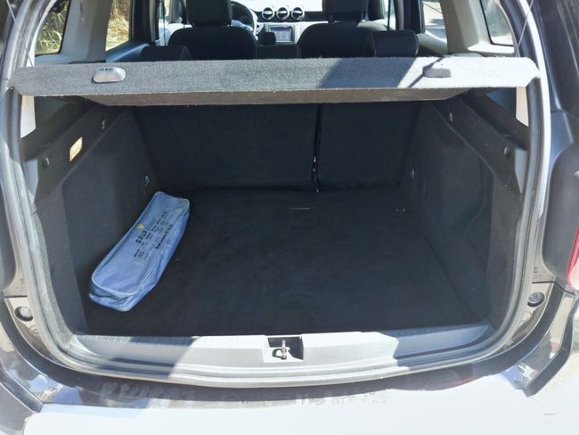 Dacia Duster Diesel 1.5dci Prestige 4x2 80kw  - Foto 11