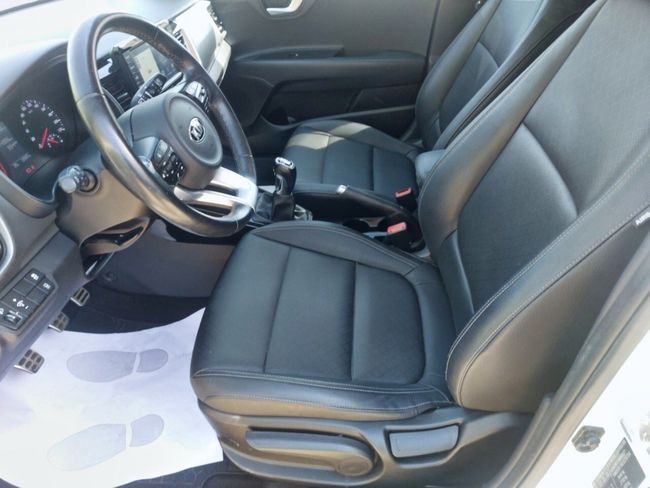Kia Stonic 1.0 T-gdi Eco-dynamic Black Edition 120  - Foto 13