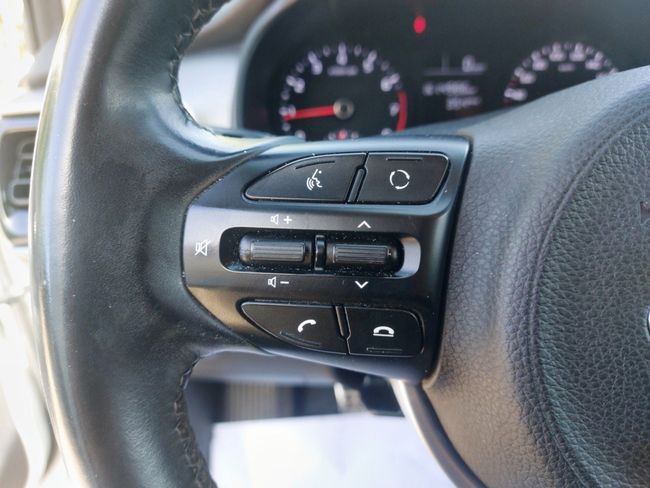 Kia Stonic 1.0 T-gdi Eco-dynamic Black Edition 120  - Foto 21