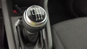 Renault Clio Tce Equilibre 67kw  - Foto 24