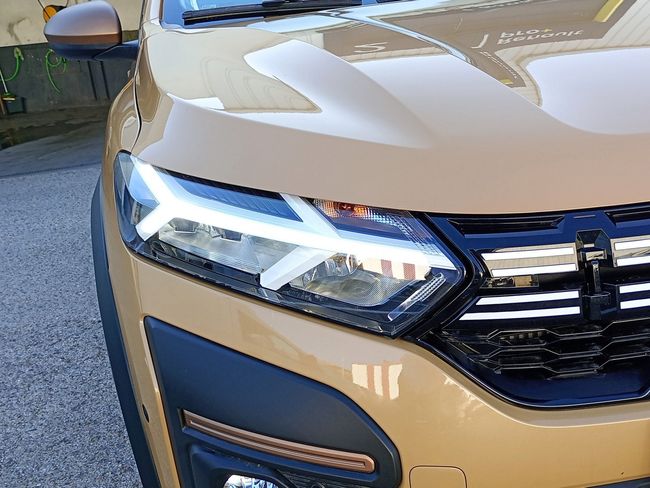 Dacia Sandero Gasolina/gas Stepway Eco-g Extreme Go 74kw  - Foto 11