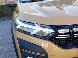 Dacia Sandero Gasolina/gas Stepway Eco-g Extreme Go 74kw  - Foto 11