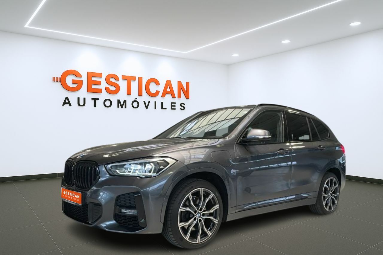 BMW X1 xDrive25e g0000  - Foto 1