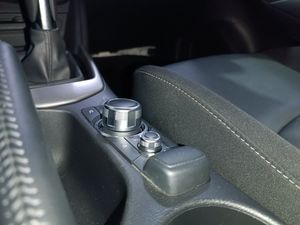 Mazda CX-3 Evolution   - Foto 8