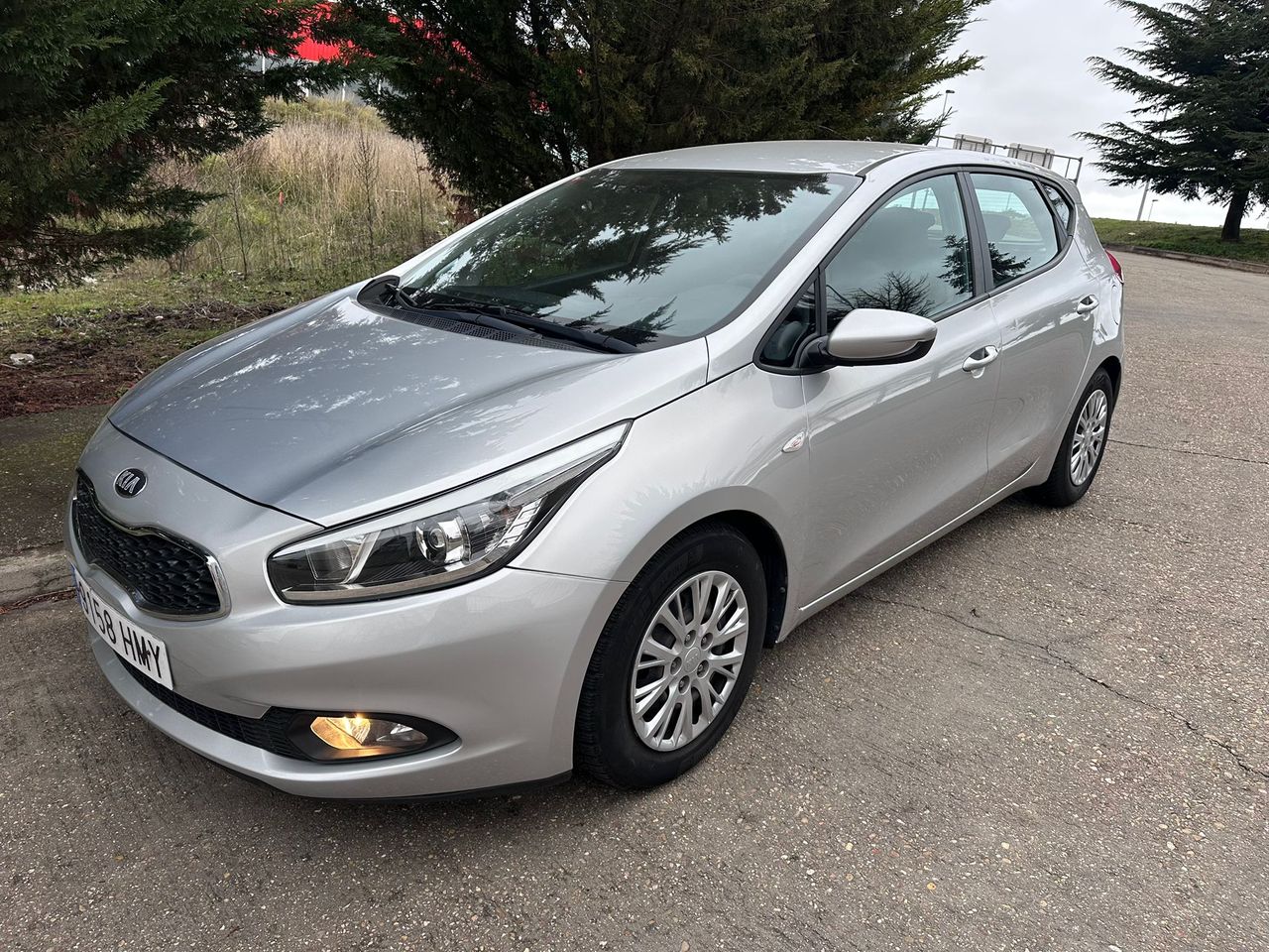 Kia Ceed 1.4 CRDI   - Foto 1