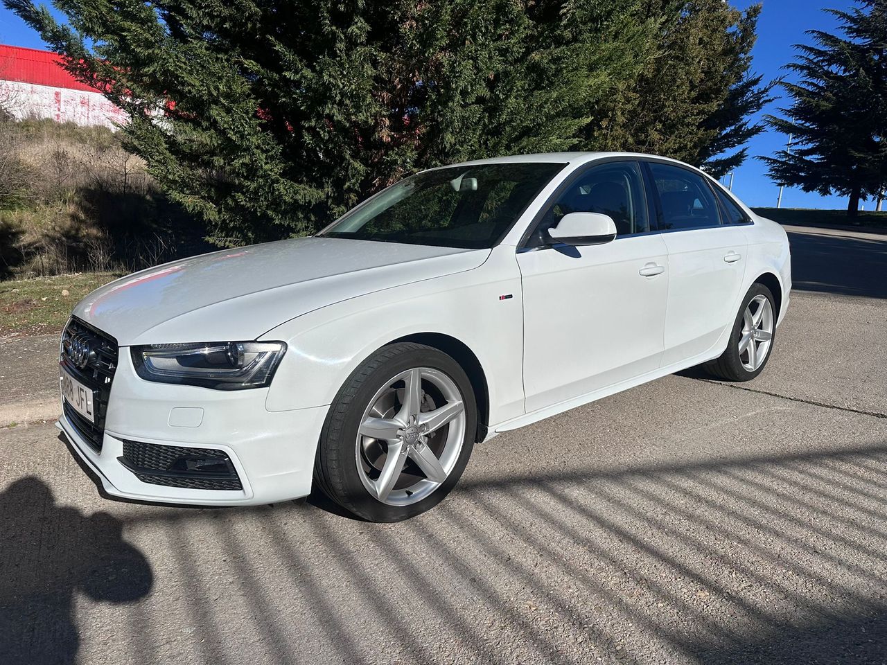 Audi A4 2.0 TDI MULTITRONIC SLINE  - Foto 1