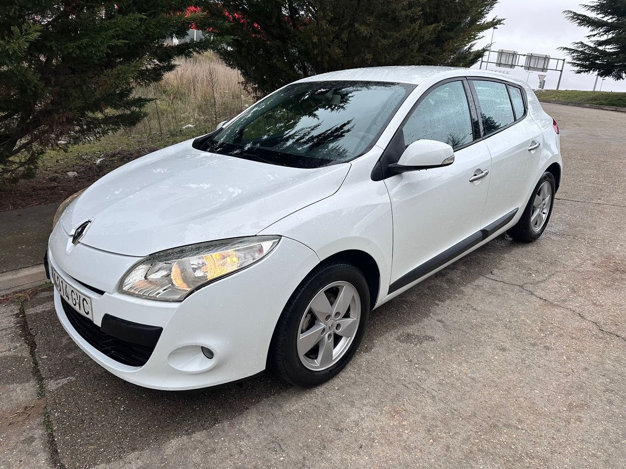 Renault Megane 1.6 16v 110   - Foto 1