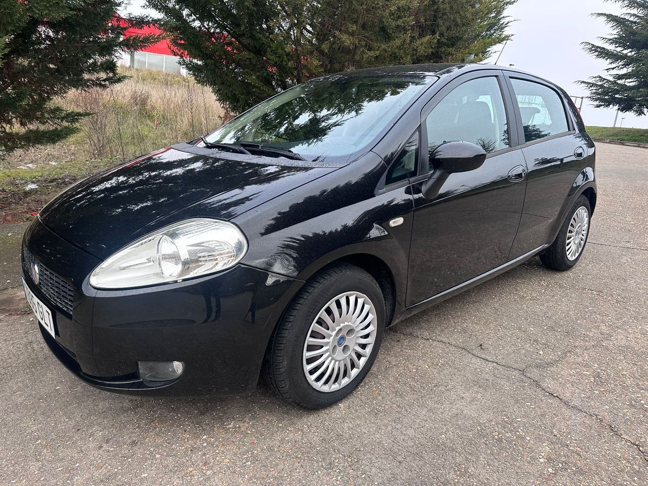 Fiat Grande punto 1.4   - Foto 1