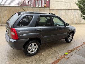 Kia Sportage 2.0 CRDI 4X4 - Foto 14