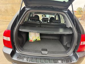 Kia Sportage 2.0 CRDI 4X4 - Foto 25