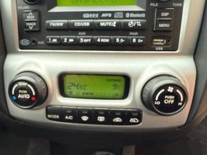 Kia Sportage 2.0 CRDI 4X4 - Foto 37