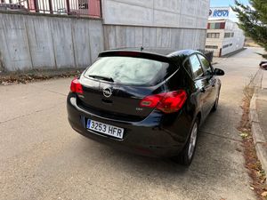 Opel Astra 1.7 CDTI - Foto 10