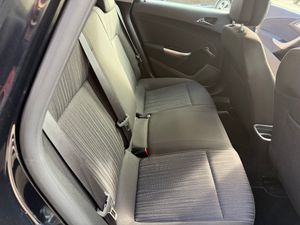 Opel Astra 1.7 CDTI - Foto 26