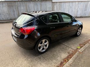 Opel Astra 1.7 CDTI - Foto 9