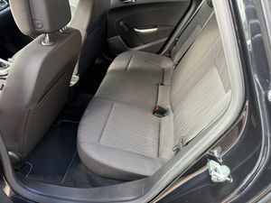 Opel Astra 1.7 CDTI - Foto 19