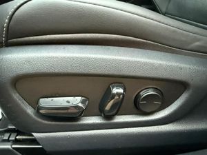 Lexus ES 300h Executive - Foto 35