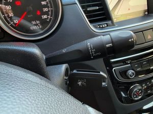 Peugeot 508 4p Active 1.6 BlueHDi 120 - Foto 16
