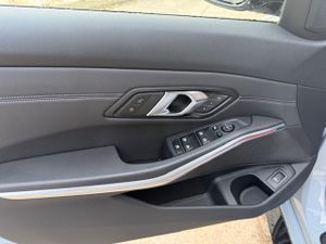 BMW Serie 3 M3 Competition xDrive Berlina - Foto 30