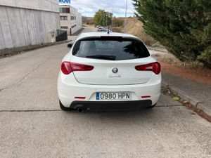 Alfa Romeo Giulietta 1.6 JTDm 105 CV S&S Progression - Foto 9