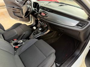 Alfa Romeo Giulietta 1.6 JTDm 105 CV S&S Progression - Foto 30